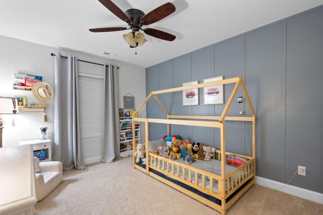 494 Candytuft Lane, Hixson, TN 37343