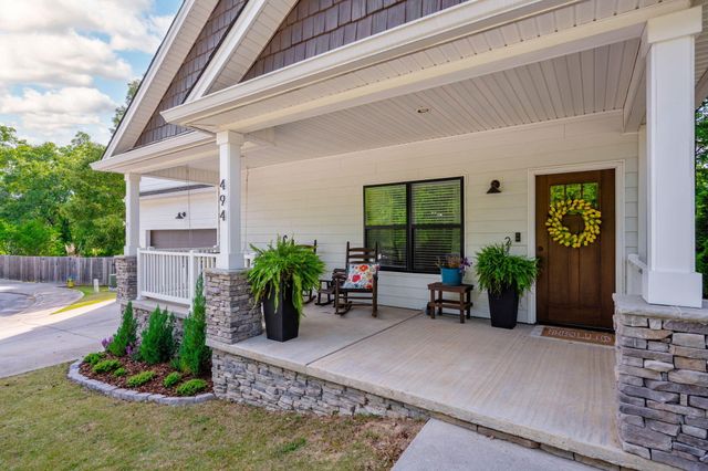 494 Candytuft Lane, Hixson, TN 37343