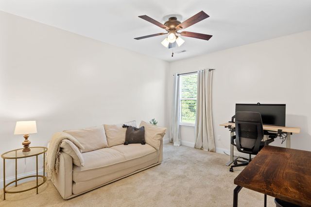 494 Candytuft Lane, Hixson, TN 37343