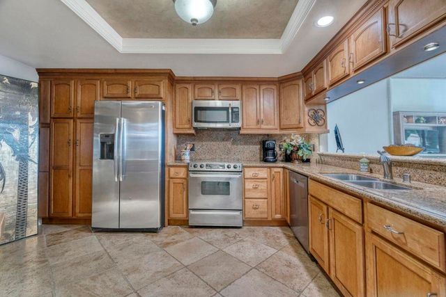 54564 Oak Tree A107, La Quinta, CA 92253
