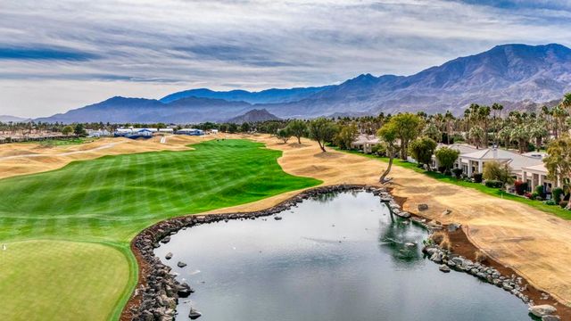 54564 Oak Tree A107, La Quinta, CA 92253