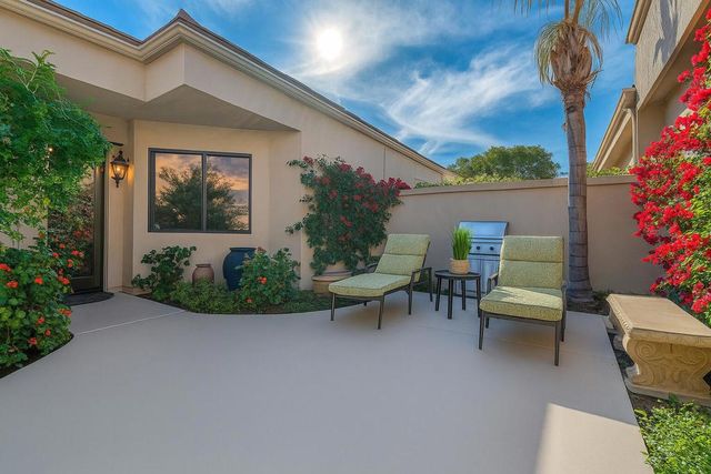 54564 Oak Tree A107, La Quinta, CA 92253