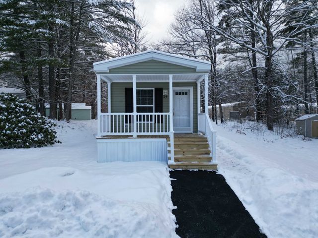 24 Pine Hil Road, Tilton, NH 03276