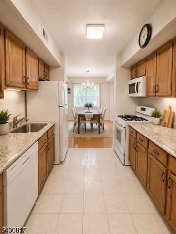 110 Keystone Ct 110A, Woodbridge Twp., NJ 07095