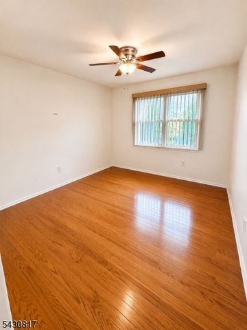 110 Keystone Ct 110A, Woodbridge Twp., NJ 07095
