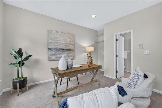 928 Sydenham BLVD, Chesapeake, VA 23322