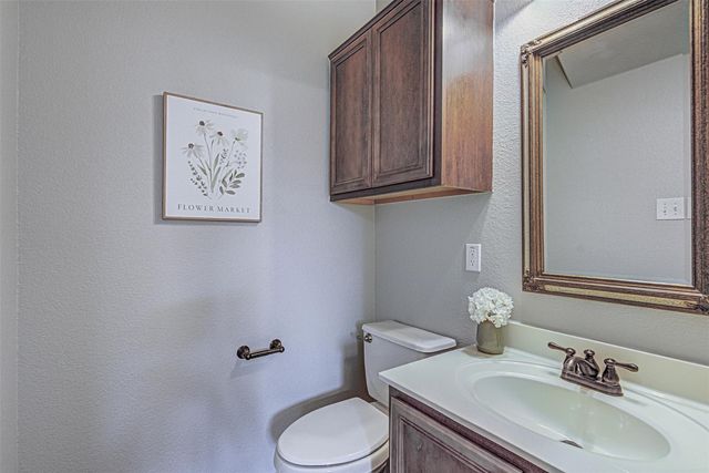 312 Wind Hollow DR, Georgetown, TX 78633