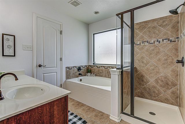 312 Wind Hollow DR, Georgetown, TX 78633