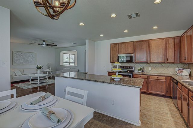 312 Wind Hollow DR, Georgetown, TX 78633