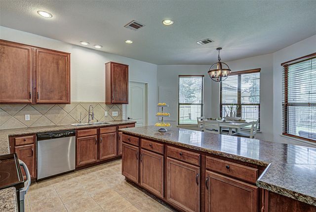 312 Wind Hollow DR, Georgetown, TX 78633