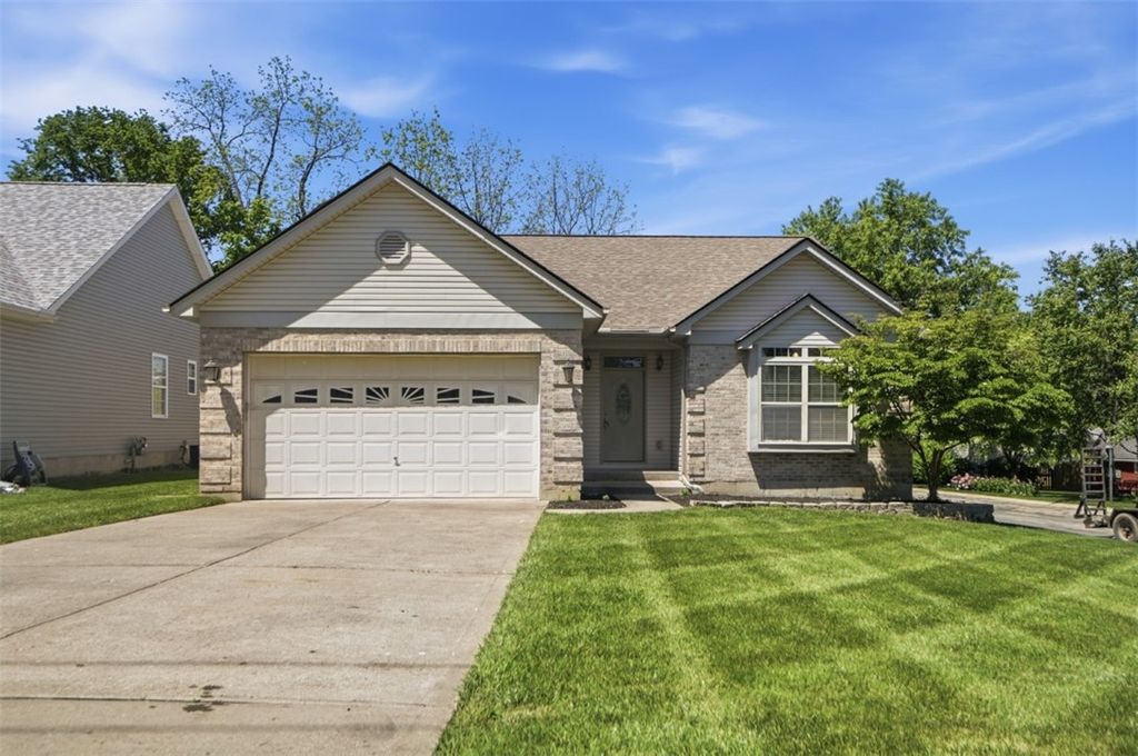 8109 Mulberry Street, Maineville, OH 45039