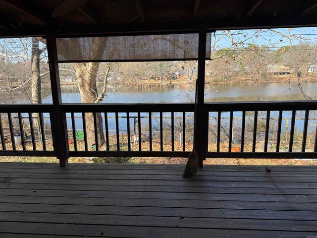 1406 E Twin Lakes Drive, Little Rock, AR 72205