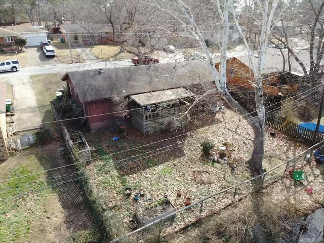 1406 E Twin Lakes Drive, Little Rock, AR 72205