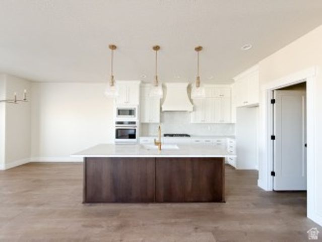 2467 N DESERET VIEW ST, Tooele, UT 84074