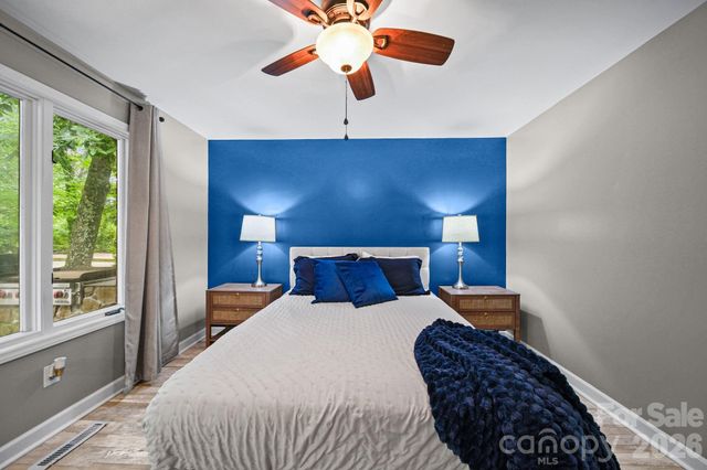 406 S Magnolia Street, Mooresville, NC 28115
