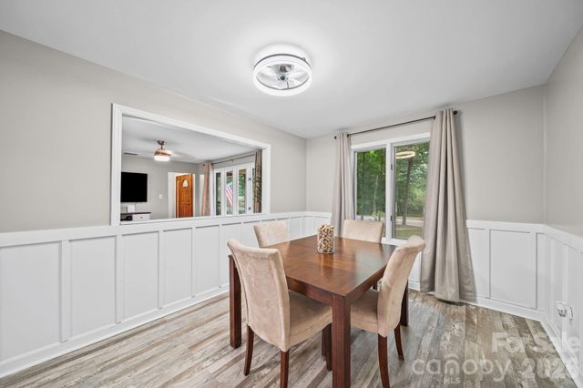 406 S Magnolia Street, Mooresville, NC 28115