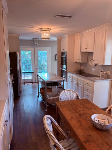 913 Wicket Court, Tyler, TX 75703