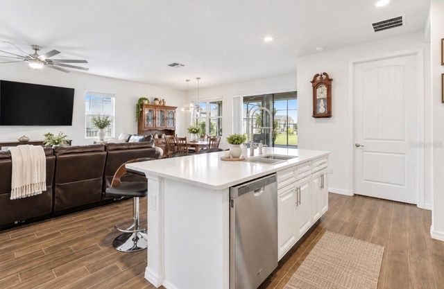 3482 SPARKLEBERRY COURT, Clermont, FL 34714