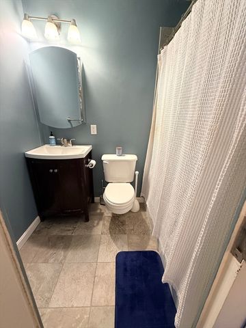 60 Babcock St 86, Brookline, MA 02446