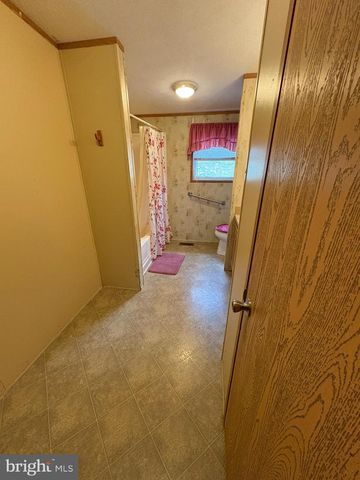 194 PARK VIEW AVE, Lewistown, PA 17044