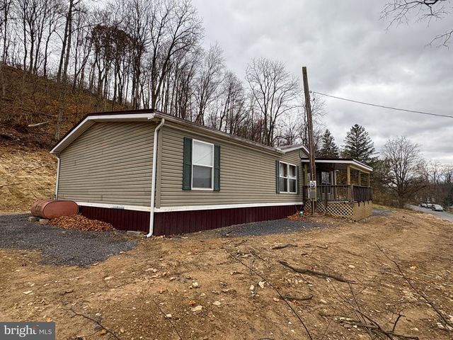 194 PARK VIEW AVE, Lewistown, PA 17044