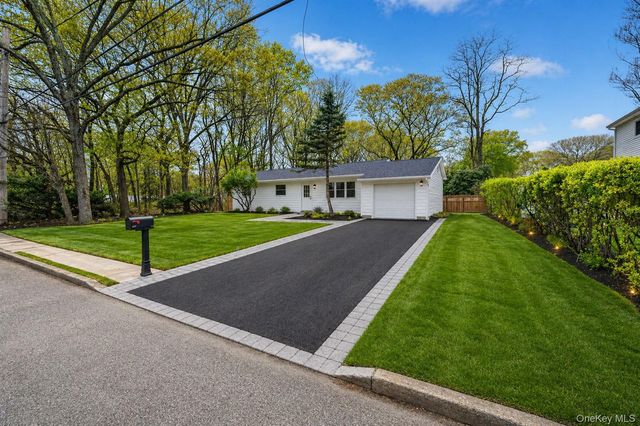 108 Avenue B, Holbrook, NY 11741