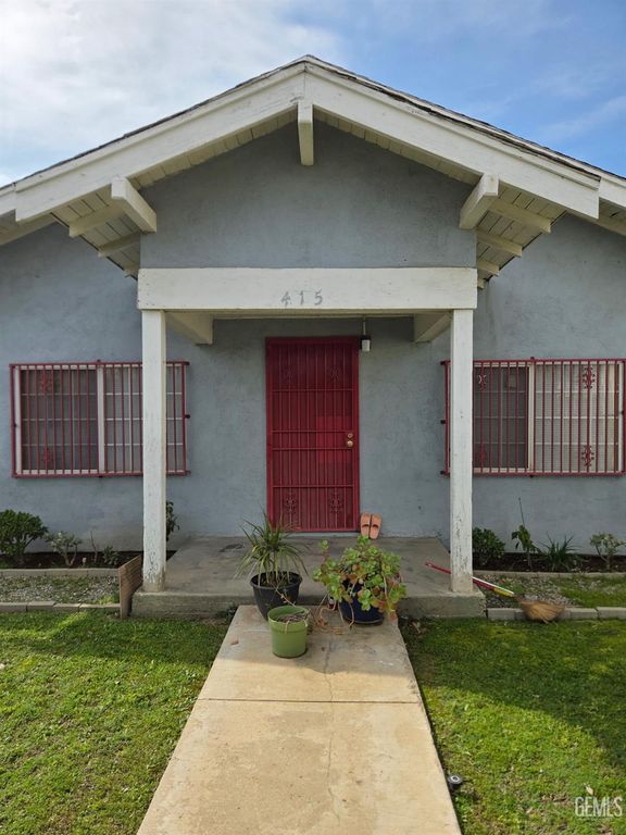 415 E 18th Street, Bakersfield, CA 93305