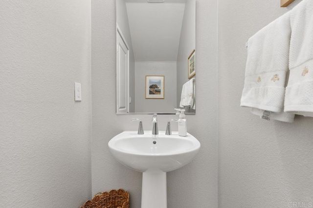 805 Blackstone Drive, San Marcos, CA 92078