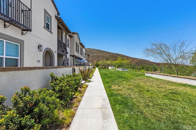 805 Blackstone Drive, San Marcos, CA 92078