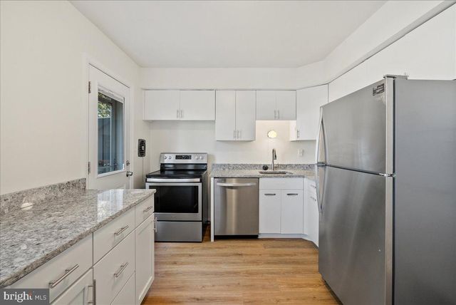 4411 HARRISON ST NW, Washington, DC 20015