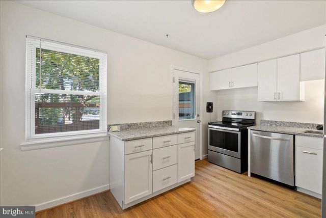 4411 HARRISON ST NW, Washington, DC 20015