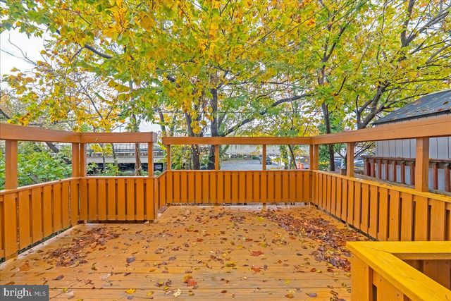 4411 HARRISON ST NW, Washington, DC 20015