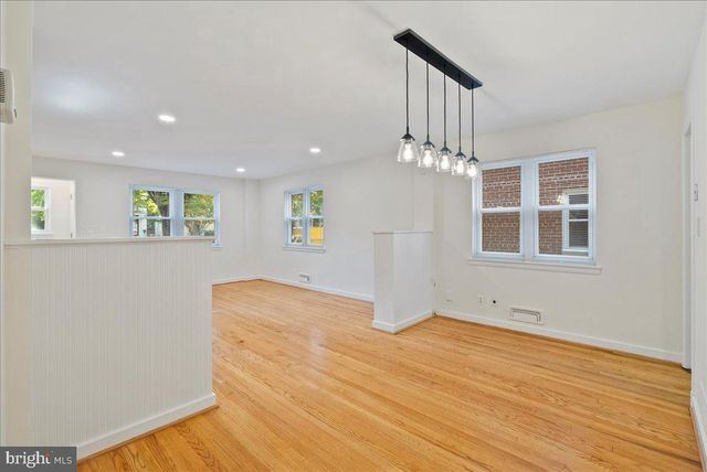 4411 HARRISON ST NW, Washington, DC 20015