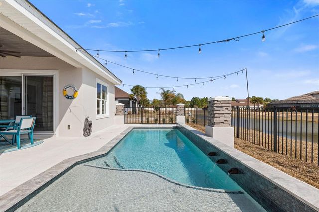 122 DEL PALMA DRIVE, Palm Coast, FL 32137