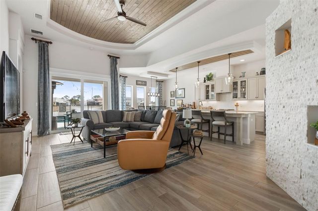 122 DEL PALMA DRIVE, Palm Coast, FL 32137