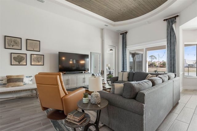 122 DEL PALMA DRIVE, Palm Coast, FL 32137