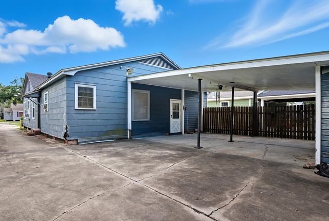 1825 7th St, Lake Charles, LA 70601