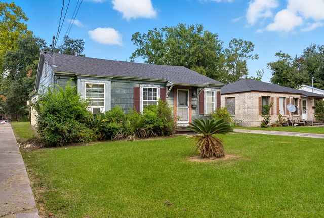 1825 7th St, Lake Charles, LA 70601