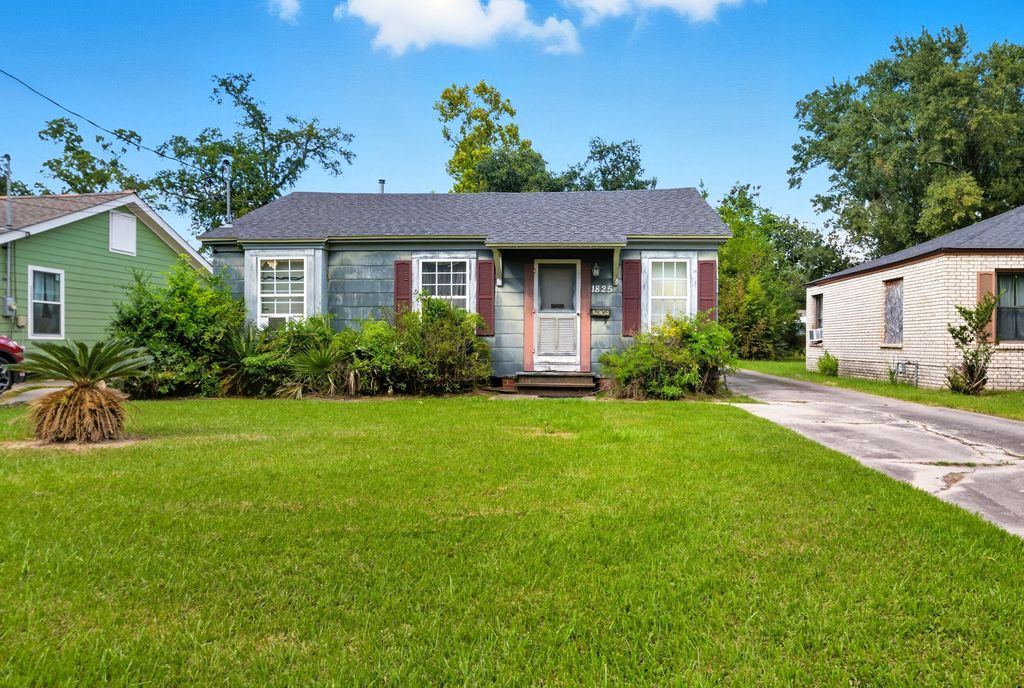 1825 7th St, Lake Charles, LA 70601