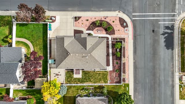 4584 W CARRIAGE LN, Cedar Hills, UT 84062