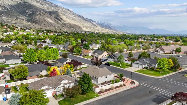 4584 W CARRIAGE LN, Cedar Hills, UT 84062