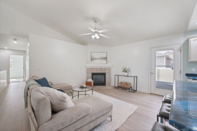 4584 W CARRIAGE LN, Cedar Hills, UT 84062