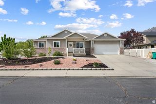 4584 W CARRIAGE LN, Cedar Hills, UT 84062