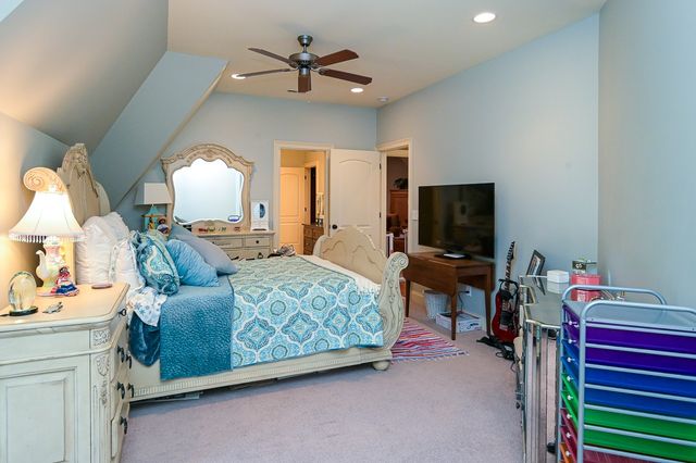 205 Nature Ridge Rd, Tullahoma, TN 37388