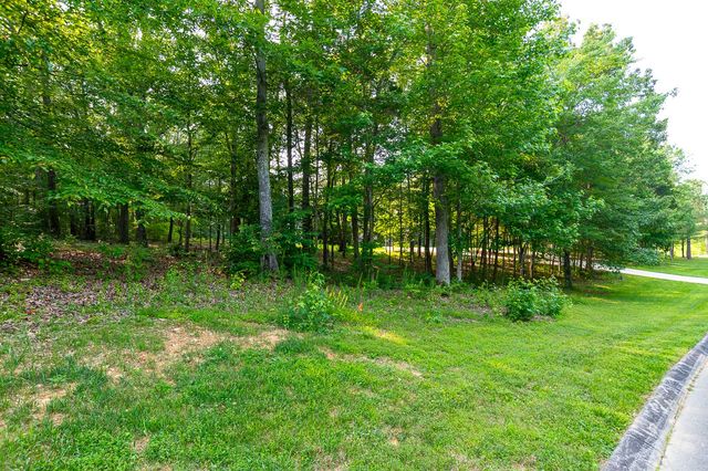 205 Nature Ridge Rd, Tullahoma, TN 37388
