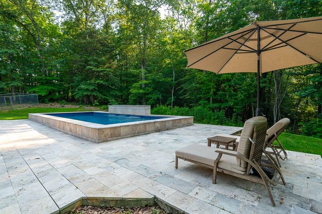 205 Nature Ridge Rd, Tullahoma, TN 37388