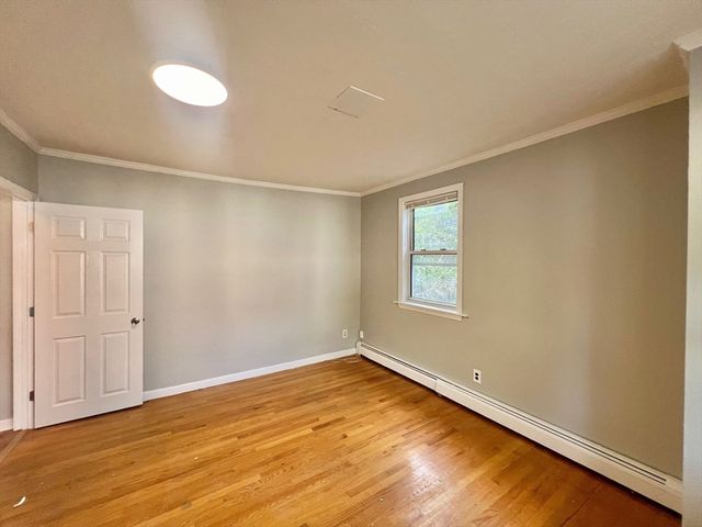 209 Riverside Ave 209, Medford, MA 02155