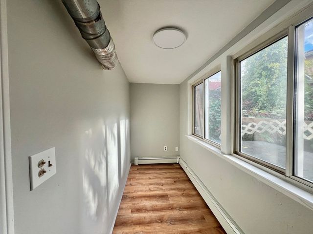 209 Riverside Ave 209, Medford, MA 02155