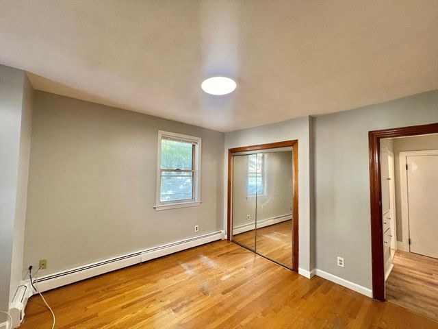 209 Riverside Ave 209, Medford, MA 02155