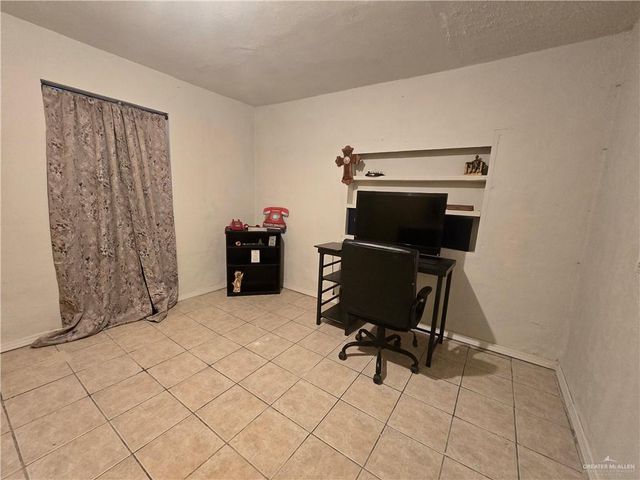5456 E Juarez Boulevard, Rio Grande City, TX 78582